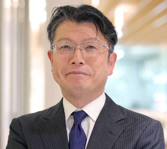  Kazuaki Negishi	
